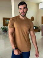 camisa de trabalho

camisa elegante

camisa social

camisa bonita

Nobreza Brasil