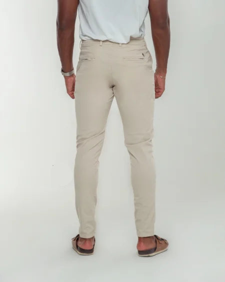 calça casual

calça bonita

calça elegante

calça jeans

calça masculina

Nobreza Brasil