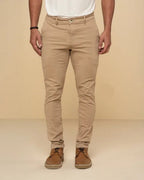 calça bonita

calça casual

calça elegante

calça jeans

calça masculina

Nobreza Brasil