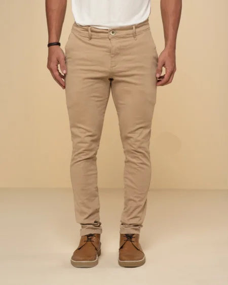 calça bonita

calça casual

calça elegante

calça jeans

calça masculina

Nobreza Brasil